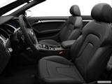  Front seats from Drivers Side photo
